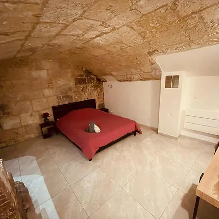 Luxe Cache Balneo Et Sauna Prives - 372 Lägenhet *