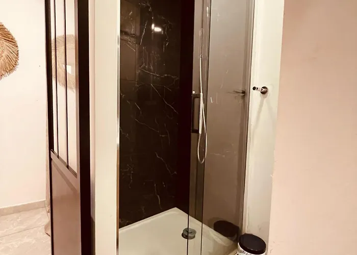 Luxe Cache Balneo Et Sauna Prives - 372 *