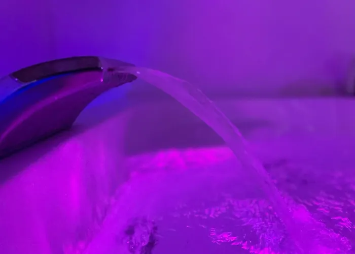 Luxe Cache Balneo Et Sauna Prives - 372 * Rouen