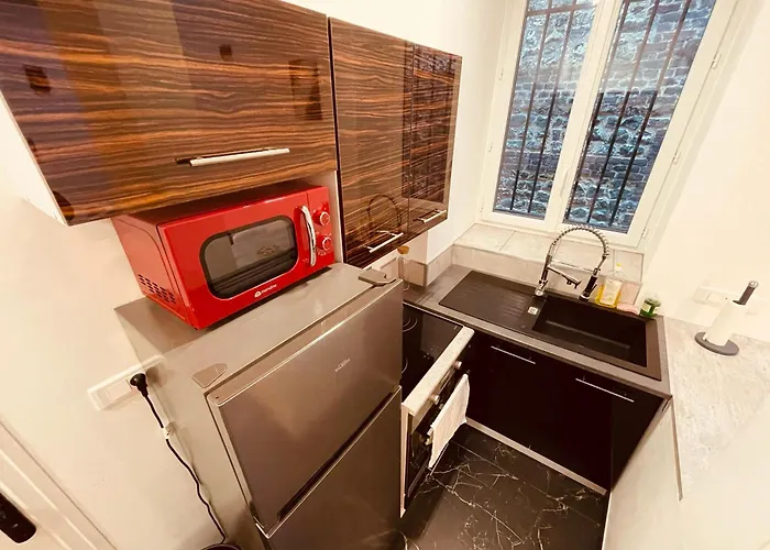 Luxe Cache Balneo Et Sauna Prives - 372 شقة *