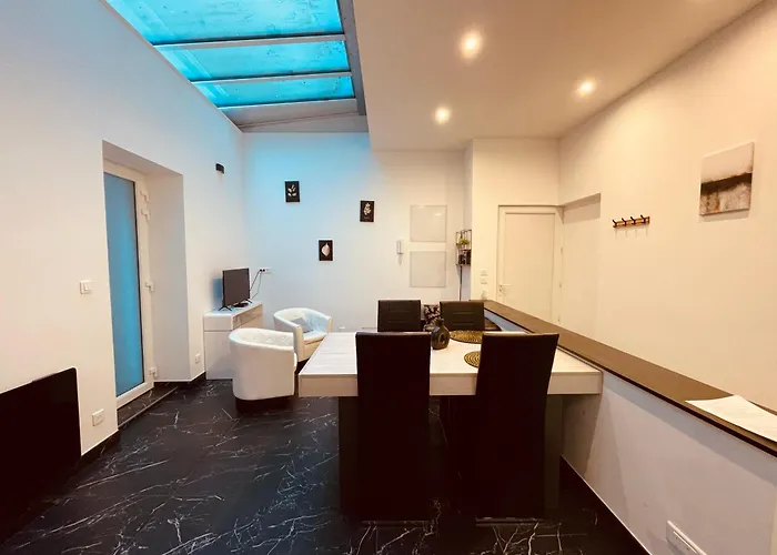 Luxe Cache Balneo Et Sauna Prives - 372 * Rouen